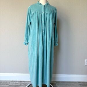 Vintage National Housecoat Robe in a Blue Velour L